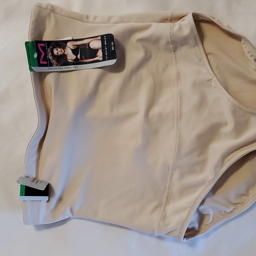 Madenform Hi-Waist Brief